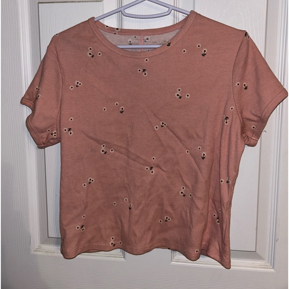 Pink floral tshirt
